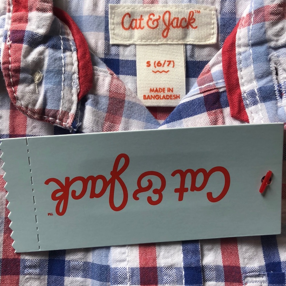 Cat & Jack Boys' Short Sleeve Button-Down Shirt - Picture 3 of 4